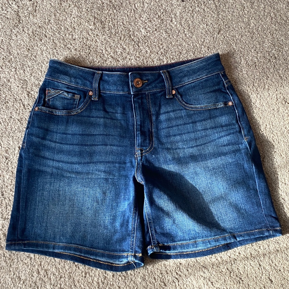 Edgely Dark Blue Jean Shorts